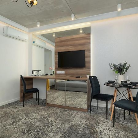 Modern & Comfy Apartment Rakowicka 6 Cracow By Renters Cracovia Esterno foto