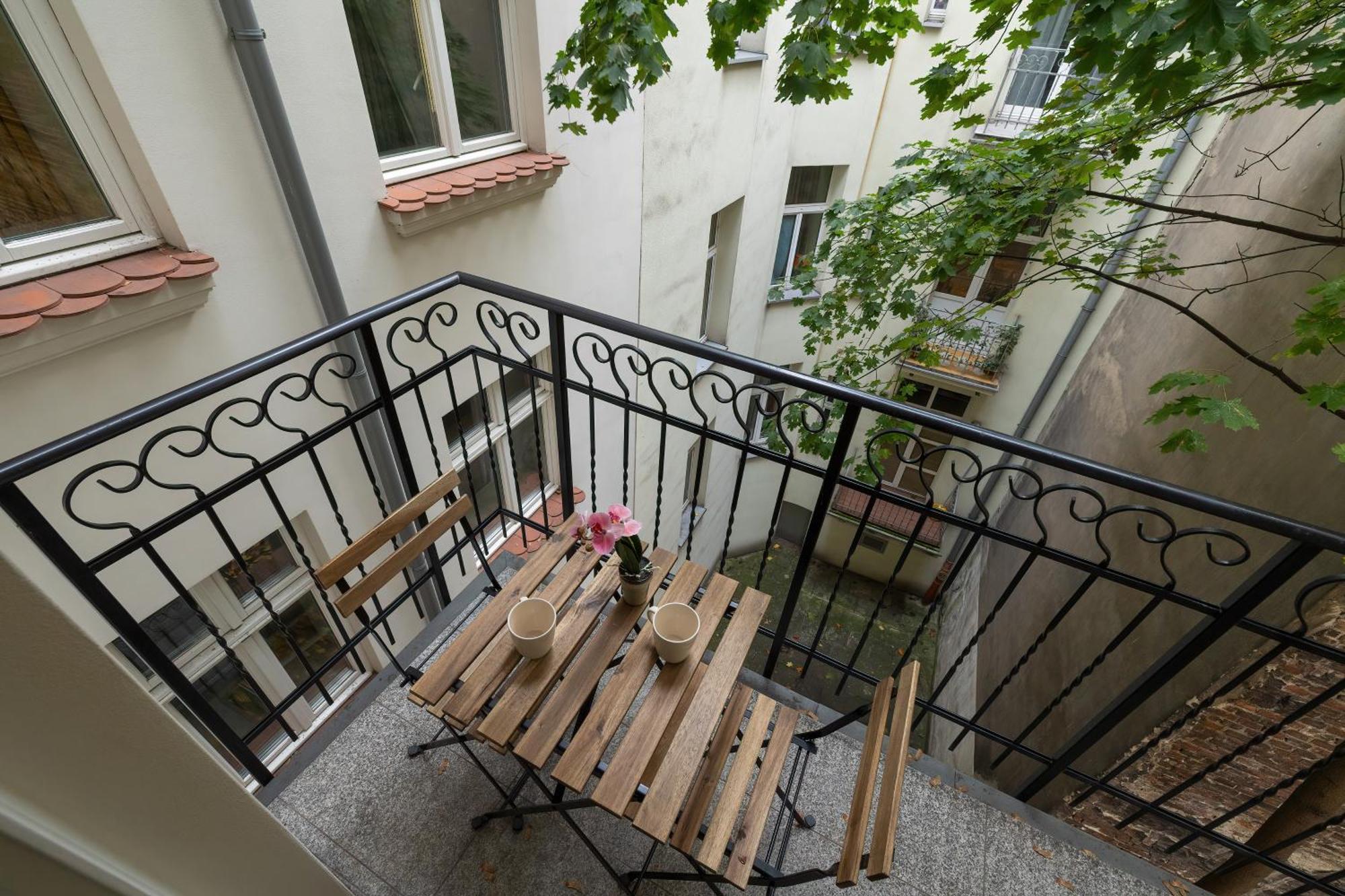 Modern & Comfy Apartment Rakowicka 6 Cracow By Renters Cracovia Esterno foto
