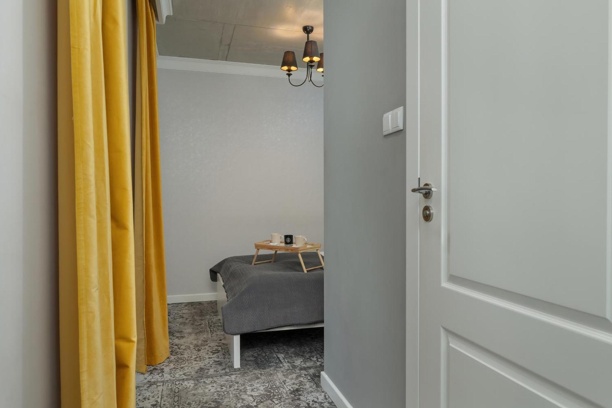 Modern & Comfy Apartment Rakowicka 6 Cracow By Renters Cracovia Esterno foto