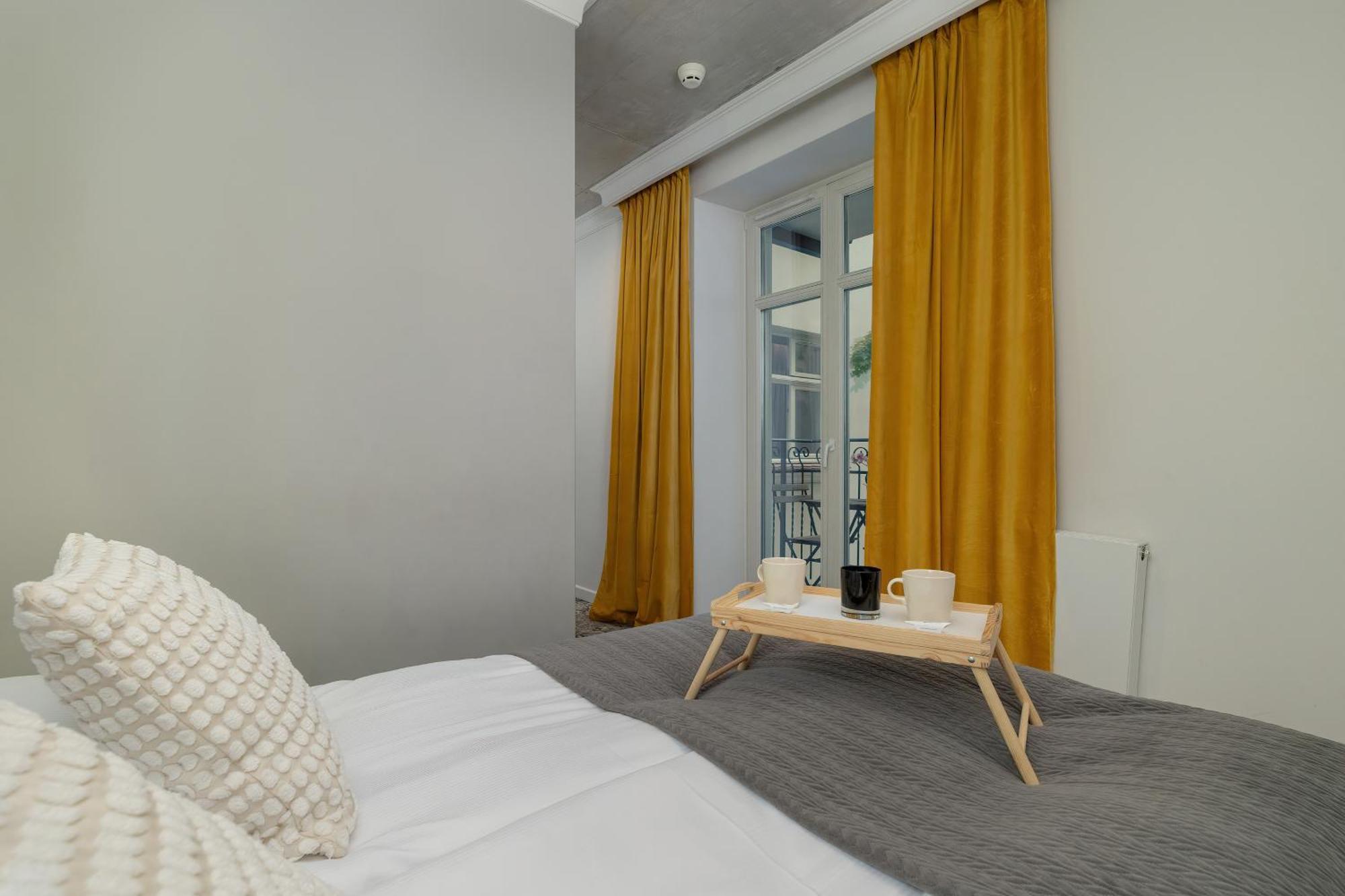 Modern & Comfy Apartment Rakowicka 6 Cracow By Renters Cracovia Esterno foto